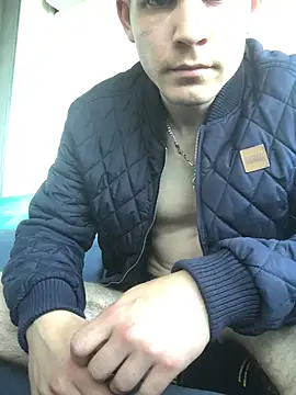 Snapshot of Spielzeugtwink chatting on 06.01.26 Spielzeugtwink online show from 06.01.26