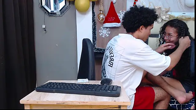 sweett love  online show from 11.21.25