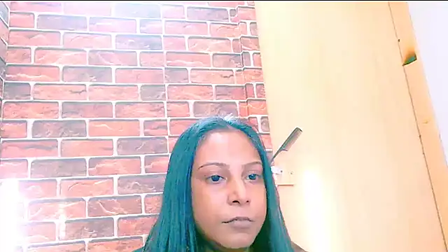 Snapshot of indian_spice_girl chatting on 05.07.26 indian spice girl online show from 05.07.26