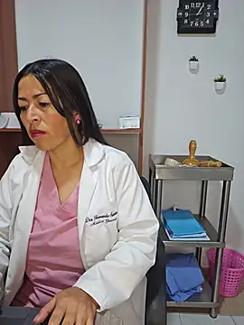 JustSamantha  online show from 06.18.26