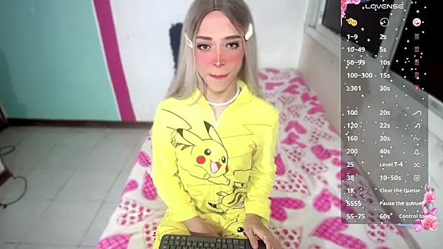 lissy dhaniels online show from 12.19.25