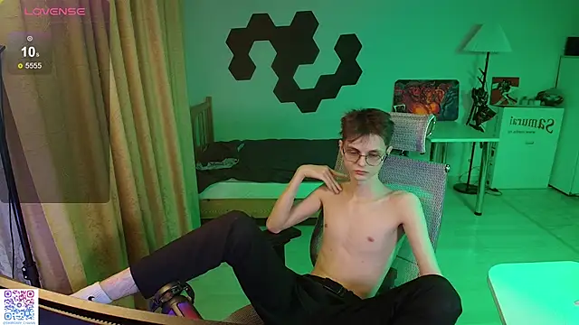 Shiromy  online show from 02.26.26