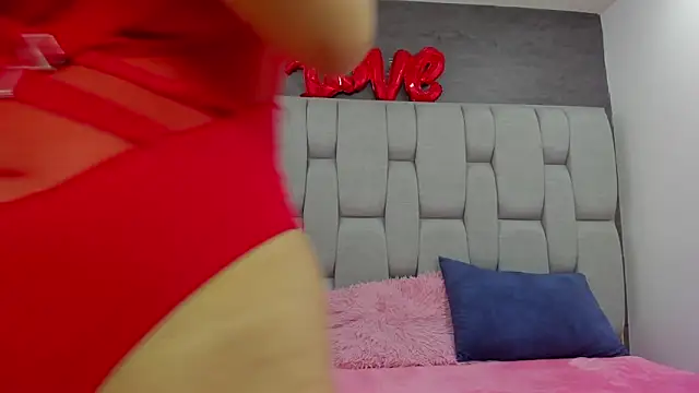 Sarita Ass online show from 04.18.26