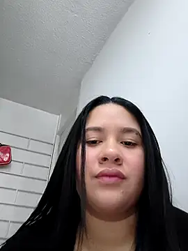 Snapshot of Kendra-daring chatting on 07.21.26 Kendra-daring online show from 07.21.26