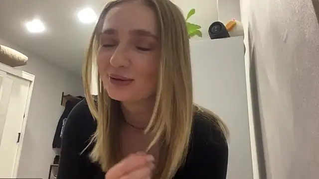 Snapshot of BimetalXerox chatting on 11.20.25 BimetalXerox online show from 11.20.25