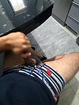 cesmegenc98 online show from 11.20.25