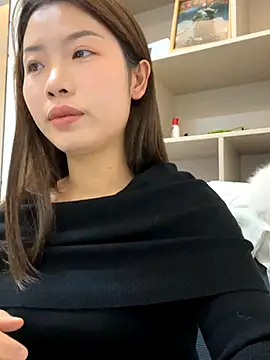 GYYoo online show from 12.16.25