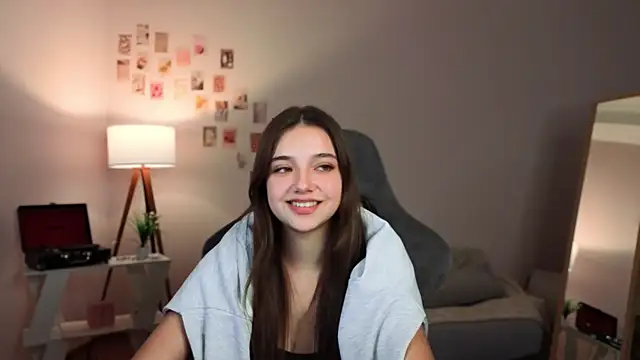 Vexorine online show from 12.14.25