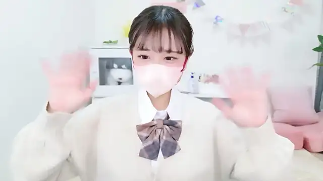 Snapshot of Karin-ch chatting on 11.29.25 Karin-ch online show from 11.29.25