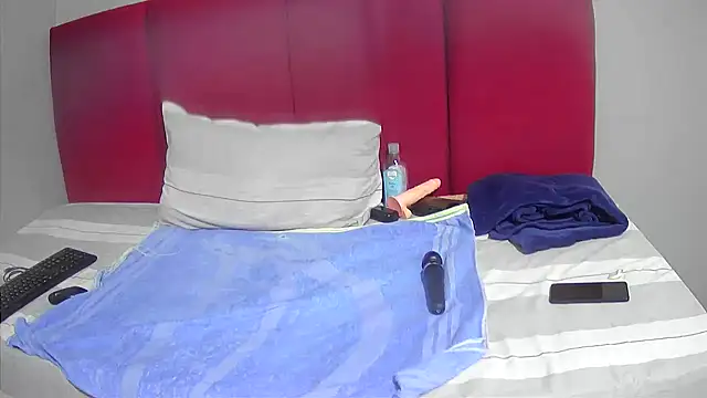 Snapshot of Cherrydollx chatting on 02.05.26 Cherrydollx online show from 02.05.26