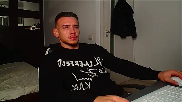 ElijahThorne online show from 11.29.25