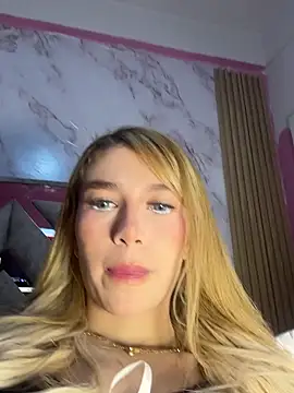 valeryfox   online show from 12.04.25