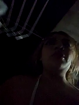 mila curvy online show from 12.14.25