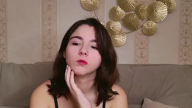 Wendy Finch online show from 12.22.25