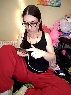 LaylaLucis online show from 02.26.26