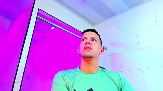 Sebastian Smith   online show from 03.07.26