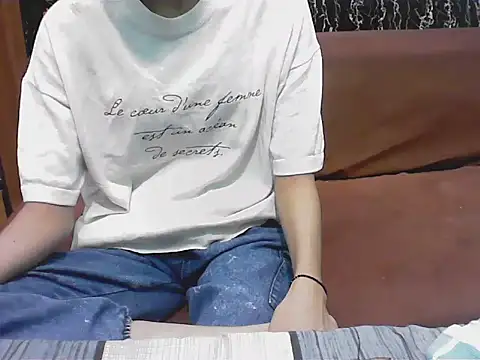 Snapshot of hello_baby01 chatting on 04.03.26 hello baby01 online show from 04.03.26