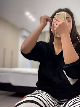 Toffee-00 online show from 03.25.26