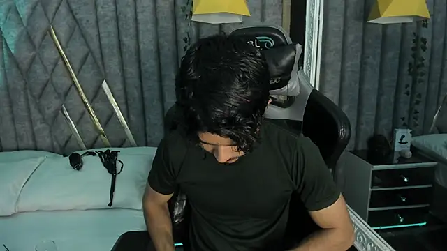 NicolaiKarav online show from 05.24.26
