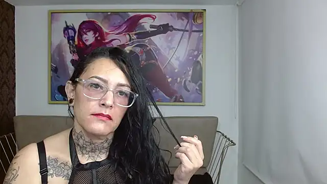 Roxanne vale online show from 11.24.25