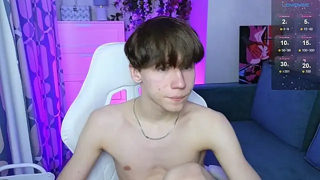 cuMte boy online show from 03.12.26