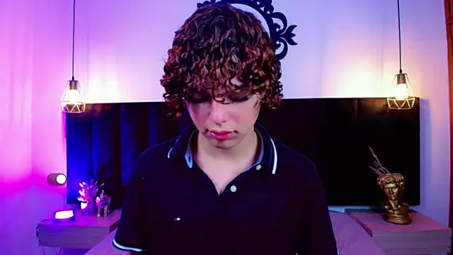 Skyee angel online show from 01.06.26