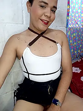 Emily Jedet online show from 04.05.26