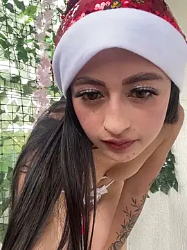 Snapshot of SOL_EF chatting on 12.15.25 SOL EF online show from 12.15.25