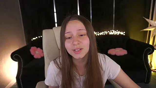 TinyNatalie online show from 05.22.26