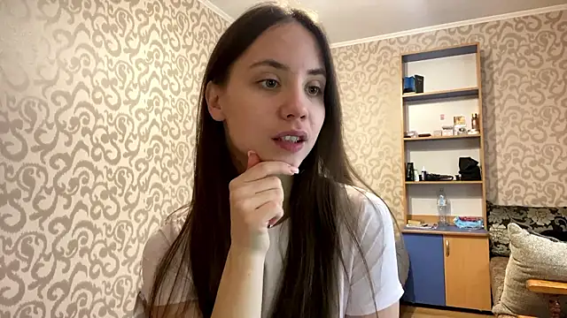 ChandaApplin online show from 01.16.26