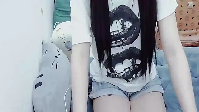 Snapshot of Alice-Hot88 chatting on 11.26.25 Alice-Hot88 online show from 11.26.25