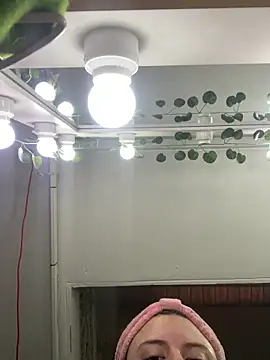 Kitty Bms  online show from 12.22.25