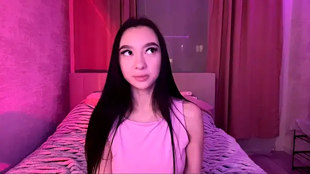 KristaLarmon online show from 11.28.25