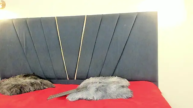 naomi x0 online show from 02.24.26