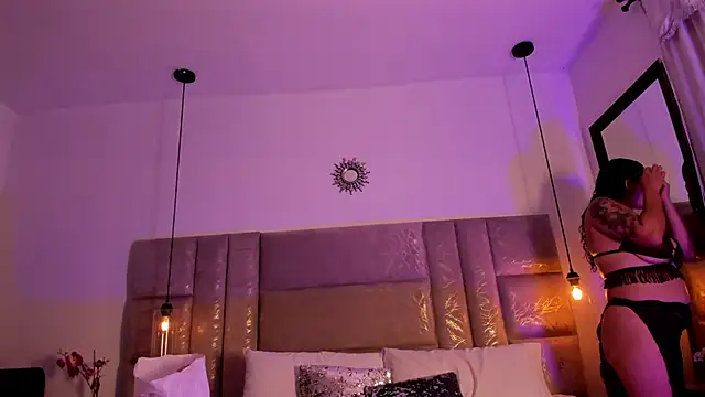 Snapshot of Ambar85 chatting on 02.04.26 Ambar85 online show from 02.04.26