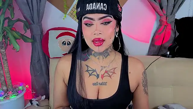 Snapshot of Ink_Nikki chatting on 01.08.26 Ink Nikki online show from 01.08.26