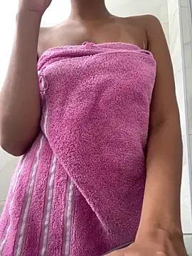 EweXZZ online show from 04.09.26