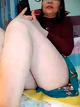 LisantLy online show from 12.17.25