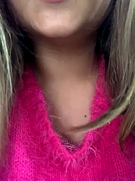 Snapshot of hotladki5 chatting on 12.19.25 hotladki5 online show from 12.19.25