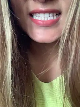 Snapshot of hotladki5 chatting on 12.21.25 hotladki5 online show from 12.21.25