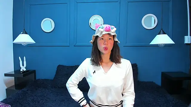 Skyy bloom online show from 02.19.26