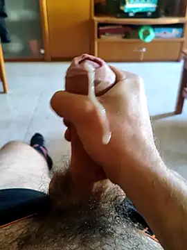 MomentoCaliente00 online show from 11.24.25