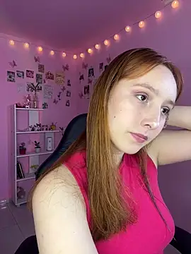 Snapshot of Davne_ chatting on 02.22.26 Davne online show from 02.22.26