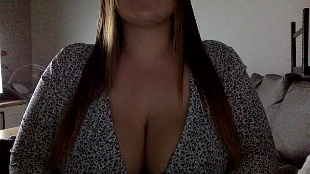 Blue-Coxy online show from 12.02.25