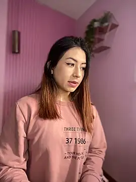 MaddieHunter online show from 11.28.25