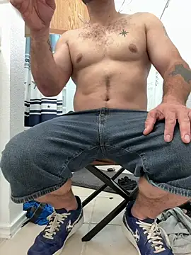 2addictivelyhorny online show from 05.20.26
