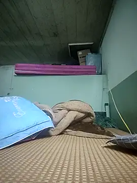 LianLaz online show from 02.28.26