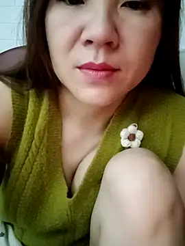 Snapshot of Lily-ross22 chatting on 02.22.26 Lily-ross22 online show from 02.22.26