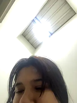 nicole2892lo online show from 11.26.25