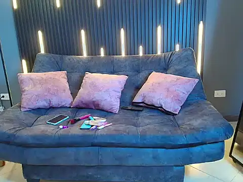 scarlett aviebby online show from 11.28.25